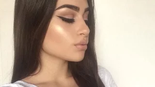 Thick Eyeliner with Glowy Skin and Nude Lips by Aylin Melisa