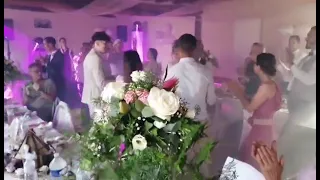 Entrée sa salle Mariage Stephan et Michelle 27 mai 2023 Darina victry laisse moi t'aimer