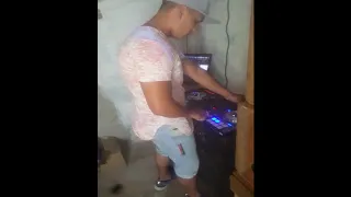 ENGANCHADOS DJ PUCHE ROCK COUNTRY 2018