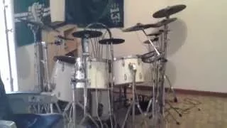 Electric drumkit quick tour after LIQUID LUNCH! Mesh head hillbilly drumkit!