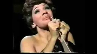 Shirley Bassey in This is my life. Live with Orchestra