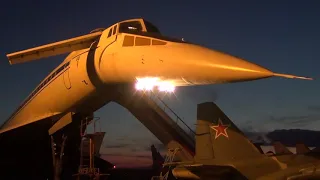 Как-то раз майской ночью... Ту-144 СССР-77106Tu-144 in night