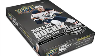 The Quest for Caufield Opening 2021-22 Upperdeck series 1 Hobby hockey card box