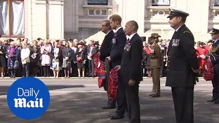 Prince Harry lays a wreath at the Cenotaph in London - Daily Mail