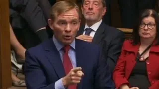 PMQs: David Cameron refuses to answer Chris Bryant question