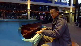 Street pianist plays AVENGERS, GIORNO'S THEME on a broken public piano