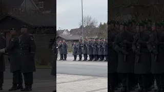 Revue-Marsch - Das Wachbataillon BMVg in Lübeck #bundeswehr #german #army #military #march #music