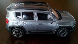 Bburago Street Fire Jeep Renegade 4x4 Model 1/43