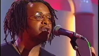 Massive Attack - Be Thankful For What You've Got (Tonight With Jonathan Ross 21/02/92)
