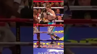 When Ricky Hatton Wobbled Floyd Mayweather 🤯 #boxingshorts 🥊