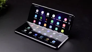 Samsung Galaxy Z Fold 2 обзор: Опыт использования после iPhone!