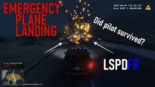GTA 5 LSPDFR 🚔 Ep.82 - Plane Emergency Landing on Highway