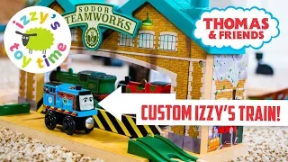 IZZY'S CUSTOM THOMAS TRAIN with James Sorts It Out! Thomas and Friends Fun Toy Trains !