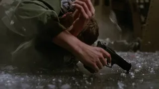 Stargate SG-1 - Season 5 - Meridian - Jonas is disillusioned / Hero