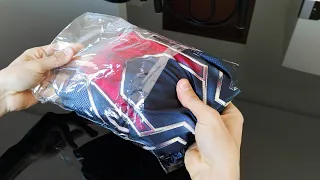 Iron Spider-Man Costume (Unboxing Cosplay)