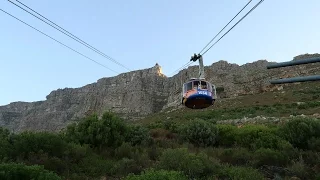 TABLE MOUNTAIN - CAPE TOWN, SOUTH AFRICA | Travel Vlog | Western Cape