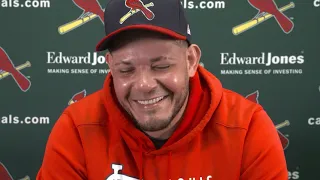 Yadier Molina talks about signing with Cardinals for final season in 2022
