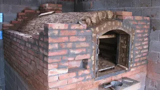 Zidanje furune (tip poluvaljak "tunelka"). Bread oven. Ekmek fırını. хлебная печь.