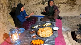 🌙❤️Amazing Iftar Recipes by Old Lovers in Cave | The Iftar Feast Begins | Afghanistan Village Life