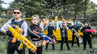 LTT Nerf War : Captain SEAL X  Warriors Nerf Guns Fight Crime Dr Lee Transaction Excavator Yard