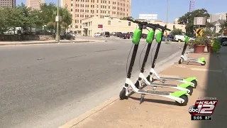 City Council holds public hearing on dockless scooters, bikes