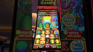 San Bao Dragons Extra Spins Feature #slots #casino #slotmachines