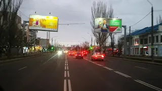 Как пропускают скорую в Одессе! Украина! Респект водителям!