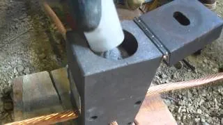 Conexión de cobre 4/0 con soldadura exotérmica.