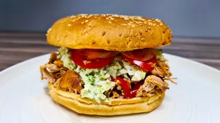 Pulled Pork Burger aus dem Ofen mit Coleslaw Salat / selber Zuhause machen ohne Smoker ohne Grill