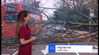 Weather Events - Storm Eunice - images and videos of the day (7b) (UK) - BBC & ITV - 18 Feb. 2022