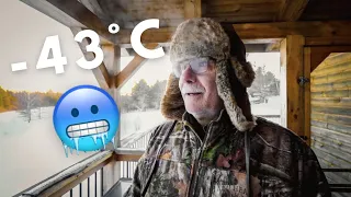 КАНАДА ЗИМОЙ ❄️ 🇨🇦 🥶 | Снежная буря и мы прибыли в -43 ° C в этой хижине в лесу!