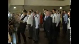 The greatest Irish wedding dance