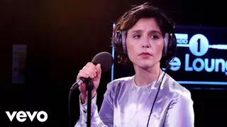 Jessie Ware - Alone in the Live Lounge