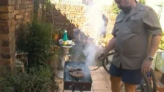 How To Braai / Barbecue South African Style | Getting your fire going the first time, everytime.