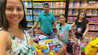 VLOG NO SUPERMERCADO | QUASE NÃO CONSEGUIMOS CHEGAR😨DIA DE FAZER COMPRAS DO MÊS!Obrigado Deus🙏🏼