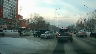 ПОДБОРКА ДТП И АВАРИЙ ЯНВАРЬ 2016 #72 / Car Crash Compilation January 2016 #72