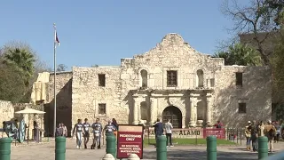 Dan Patrick criticizes Alamo redevelopment plan