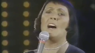 Keely Smith--1983 TV Hit Medley, That Old Black Magic, It's Magic