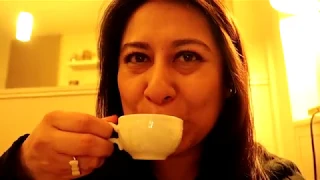 It snowed, so I had coffee at a tea shop in Paris, France | Expat Life in France | Vlog