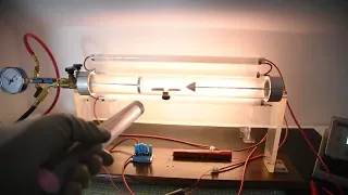 High Voltage Propagation in a vacuum