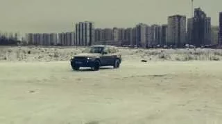 BMW X3 snow drift