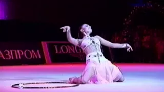 Alina Kabaeva-(Gala 2004)