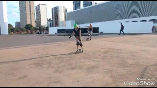 Cibele Gonzalez instrutora de skate e longboard - 1° aula das irmãs Chàdia e Carol Apoio Onda Sup