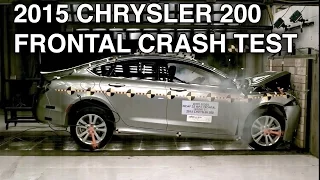 2015 Chrysler 200 | Frontal Crash Test