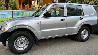Xe chở tiền Mitsubishi Pajero giá rẻ cho người mê SUV 2 cầu