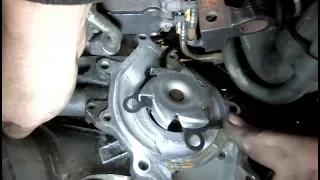 How to change engine water pump on a Mercedes-Benz Vito 2.2 CDI | Part 1 of 2