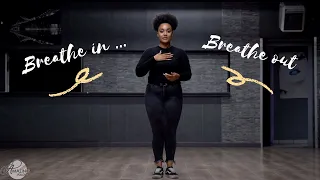 Chest slowmotion with Adeline Suédois - Follower Kizomba Urbankiz Ladystyling