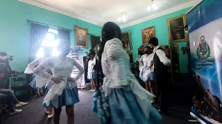 Cueca Uyuni Ballet Folklórico Salares Uyuni lhcruz