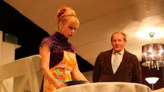 Анжелика Волчкова и Виктор Вержбицкий - фрагмент спектакля "Пришел мужчина к женщине"