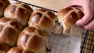 Super Soft Hot Cross Buns Recipe with Tangzhong | How to Make Hot Cross Buns | Same-day/Overnight